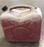 5 gallon jerry can