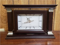 WALLACE Modern Swivel Square Clock & Frame
