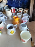 LOT OF COFFEE CUPS