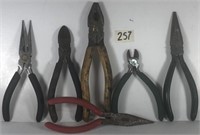 6 Assorted Pliers and Side Cutters