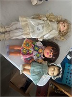 VTG BABY DOLLS