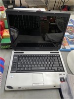 Toshiba laptop-untested no cord