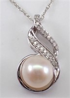 10 Kt FreshWater Pearl Diamond Necklace