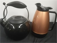 Black teapot and coffee carafe