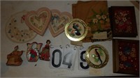 Wall Hanging Items and Figurines