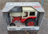 International1066 5000000 Tractor Special Edition