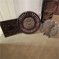 1 Large Wall Hang Art Pieces-2 Decor Plate-1 Stand