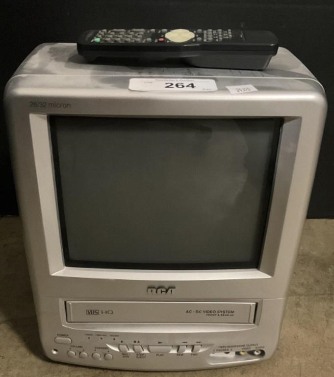 9 Inch RCA VHS Player TV w/ Remote.