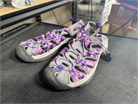 Keen sandals, grey/ purple tie dye, size 7