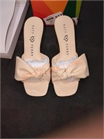 Women's Sandles size 5m