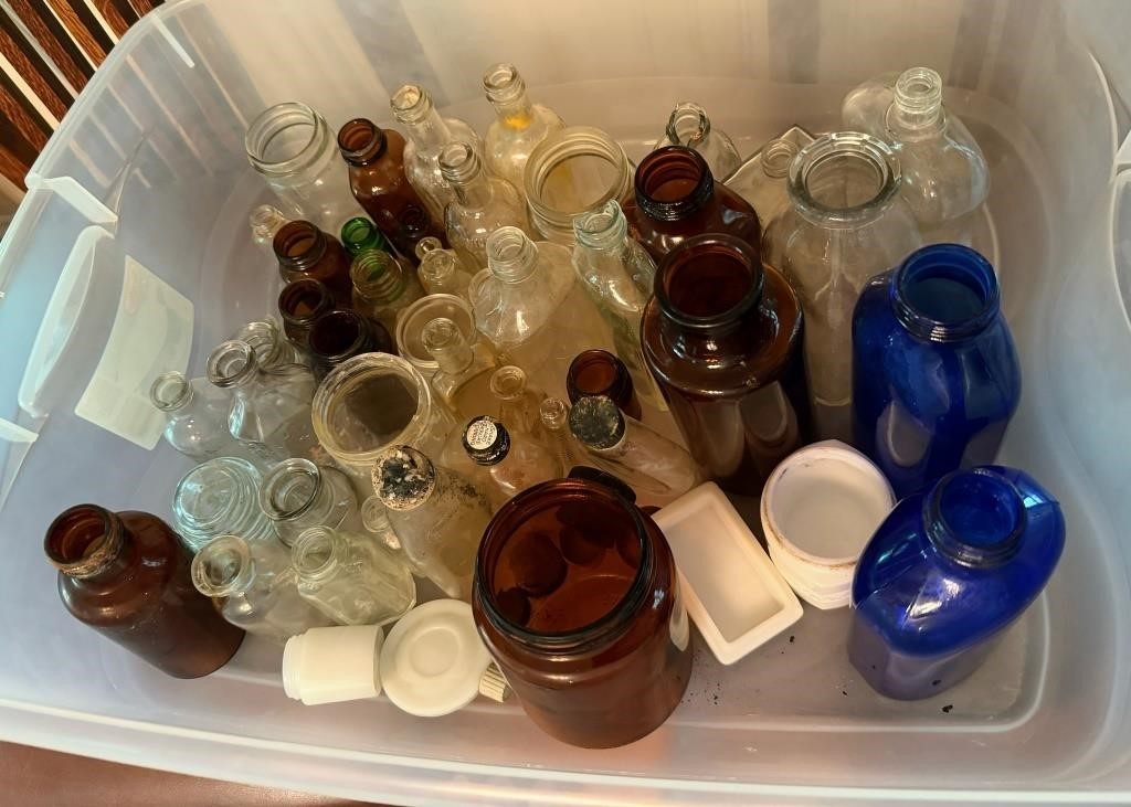 Glass jars, assorted
