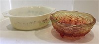 Vintage lot includes a Pyrex #31- 1 1/2