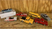 ASSORTMENT OF DIE CAST COLLECTIBLE VEHICLES