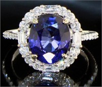 14kt Gold 5.79 ct Oval Sapphire & Diamond Ring