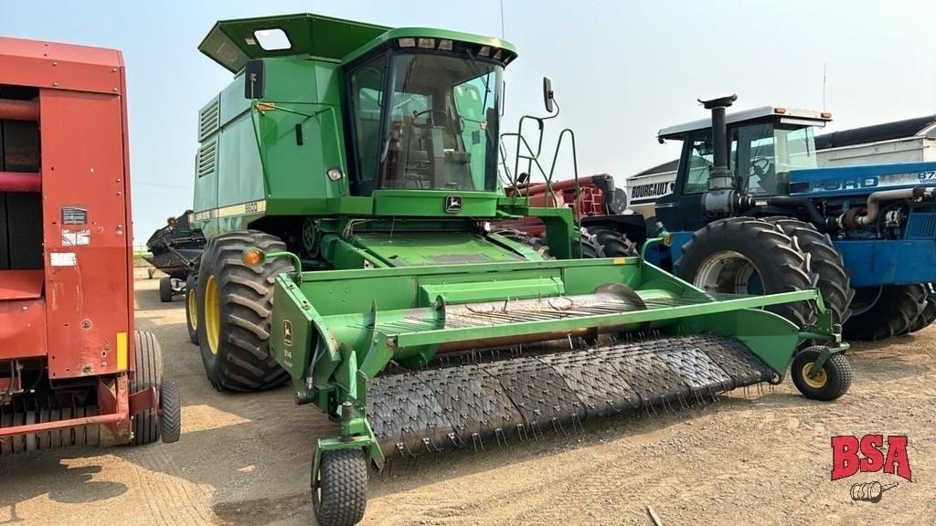 1994 JD 9600 Combine