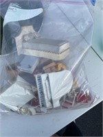 Bag lot of doll house furniture