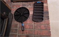 Cast iron cornbread pans