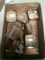 Box of silver plated pieces