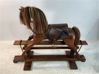 Rocking Horse - Cavalo de Balouço