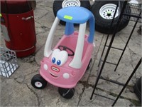 Little Tykes car - pink