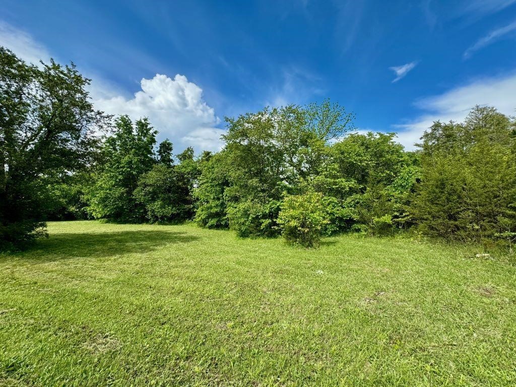 TRACT 5 | 8230 TAZEWELL PIKE – 3.61+/- acres