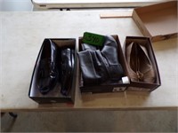 3 PAIRS OF SHOES (8.5 - 9 - 10.5)