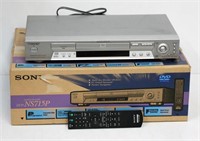 Sony DVR-NS715P CD/DVD player (silver finish)