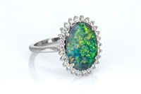 PLATINUM, OPAL AND DIAMOND CLUSTER RING, 4.8g