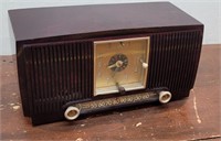 Retro General electric GE burgundy clock radio
