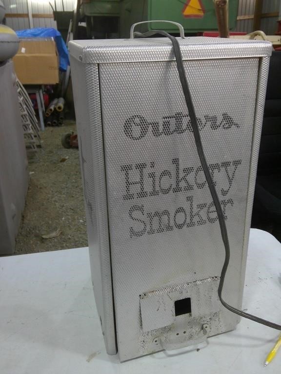 Outers smoker