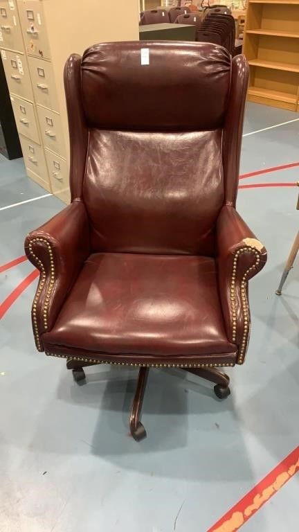 Leather desk chair 29x48 inches