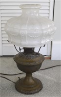 Aladdin No 8 Eletrified Oil Lamp w/ Frosted Glass