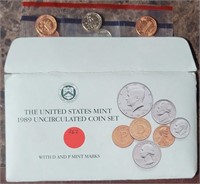 1989 D&P MINT SETS W/ ENVELOPE