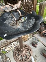 Water Fountain / Bird Feeder