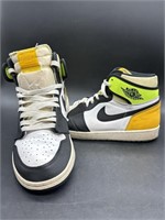 Nike Air Jordan 1 Retro High Volt Size 11