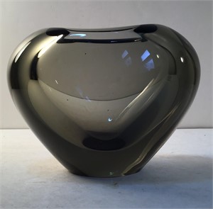 HOLMEGAARD SMOKE HEART SHAPE VASE 1960