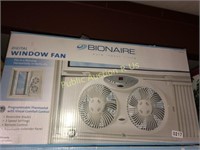 BIONAIRE $85 RETAIL DIGITAL WINDOW FAN