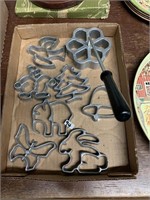 ROSETTE COOKIE IRON AND MOLDS