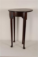 ROUND WOODEN END TABLE WITH MOVABLE LEG/LEAF