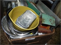Box Lot of Misc. Tins, Cookie Sheets, Pans,