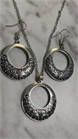 Matching necklace and earrings set. Earrings 2