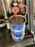 Oil Barrel & Hand Crank Pump
