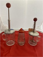 2 Fruit Choppers & Sugar Dispenser