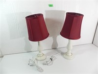 2x Table Lamps 19" tall, used