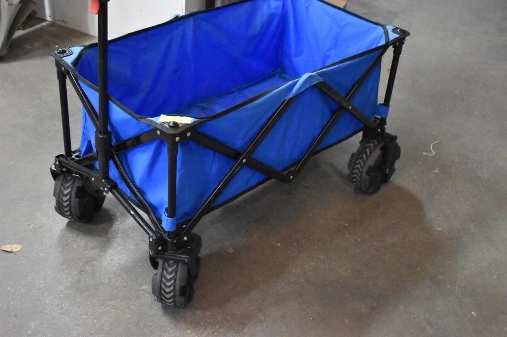 Collapsible Rolling Yard/Flea Market Wagon