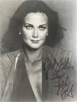 Wonder Woman Lynda Carter signed photo