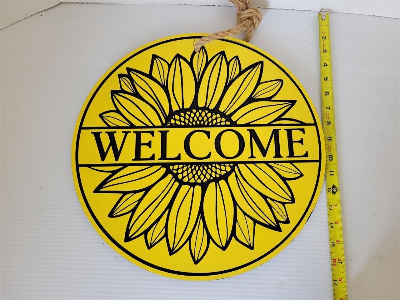 Sunflower welcome sign (wood)