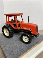 Allis-Chalmers 8010 Series