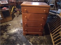 Dresser 4 drawer 28x43x18