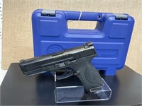 SMITH & WESSON M&P40 M2.O 40S&W WITH CASE